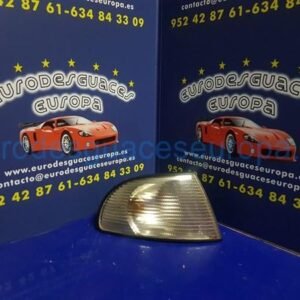 PILOTO INTERMITENTE LAT. DEL. DCHO.