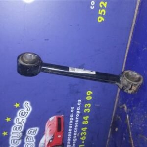 SOPORTE BRAZO SUSPENSION TRA. DCHO.