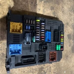 CAJA FUSIBLES/RELE